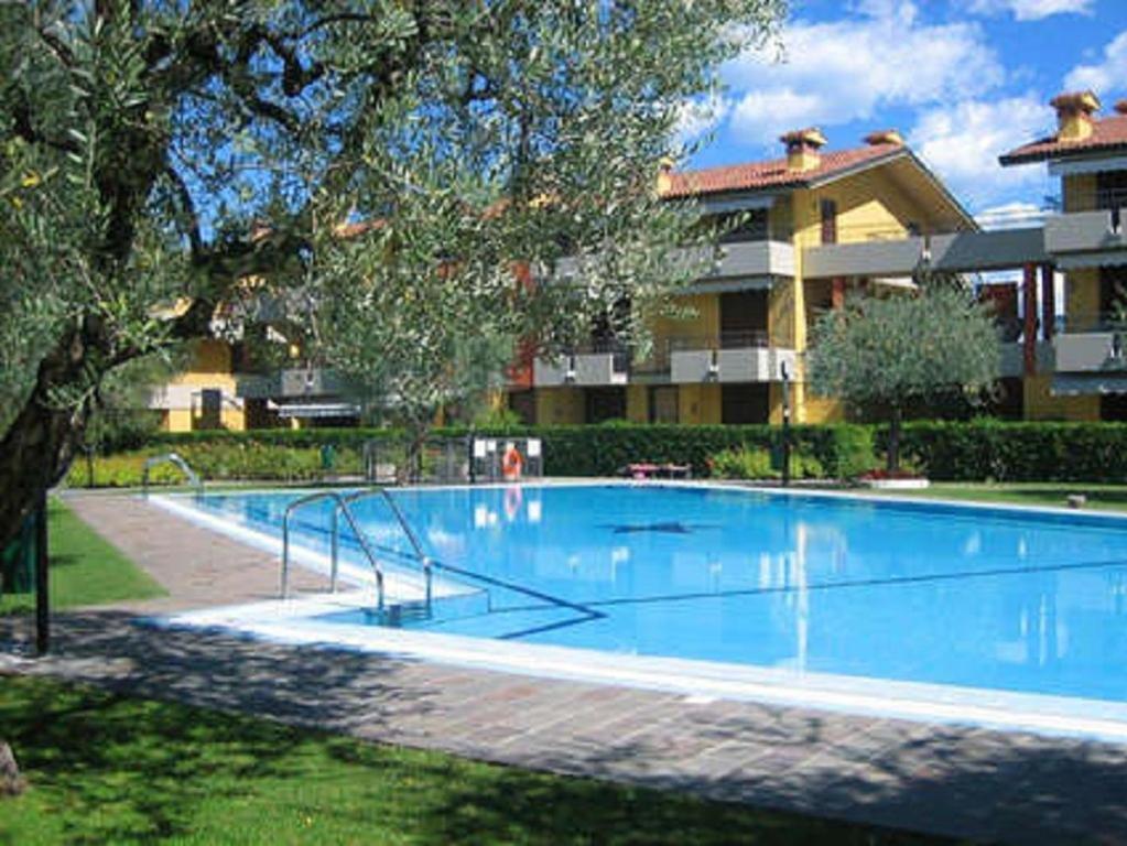 Discovery Flat With Pool & Bikes Apartment Sirmione Exterior photo