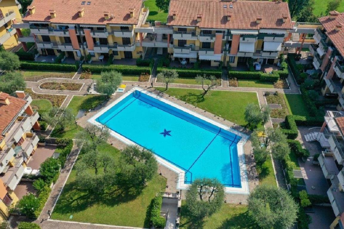 Discovery Flat With Pool & Bikes Apartment Sirmione Exterior photo