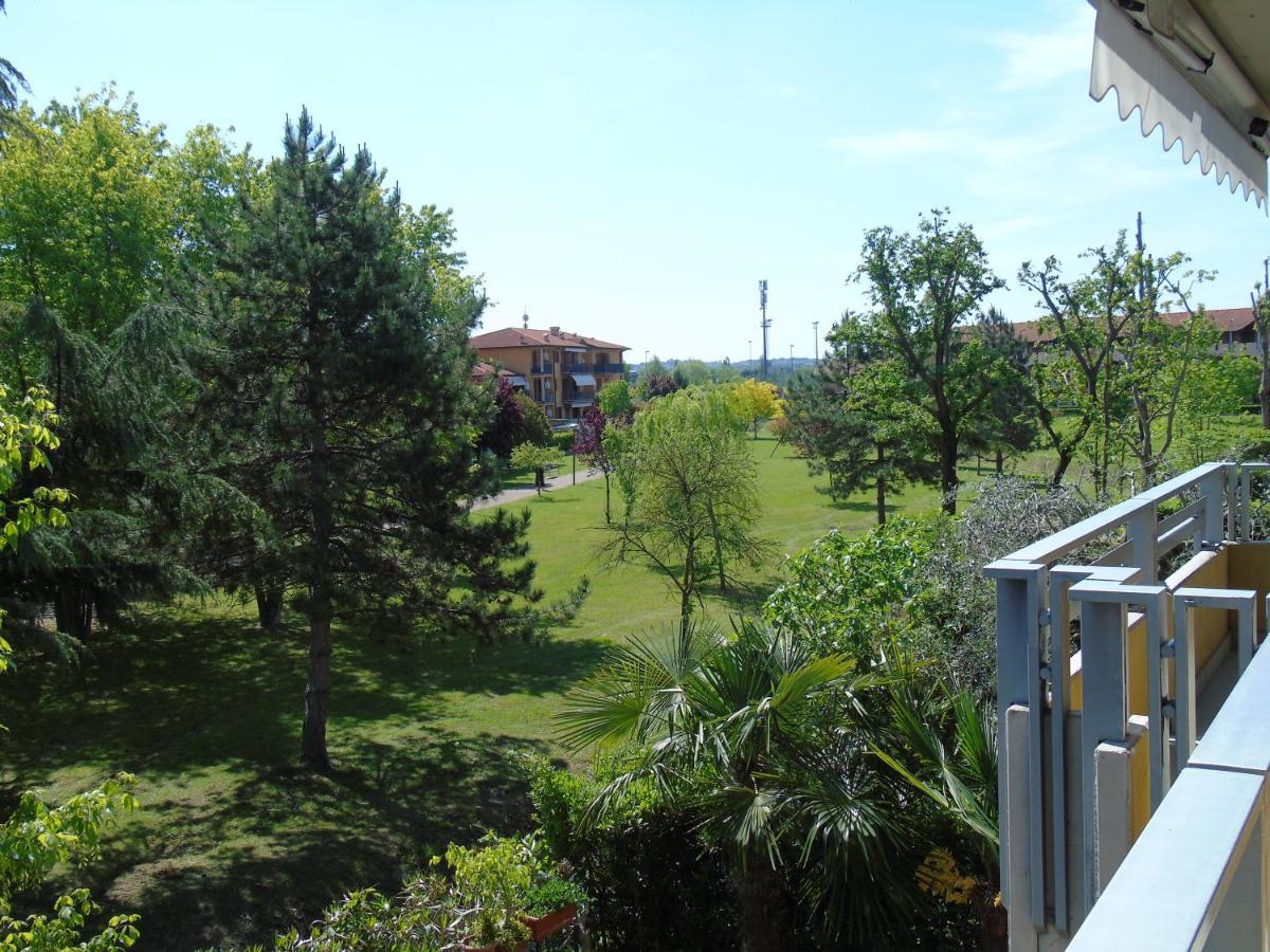 Discovery Flat With Pool & Bikes Apartment Sirmione Exterior photo