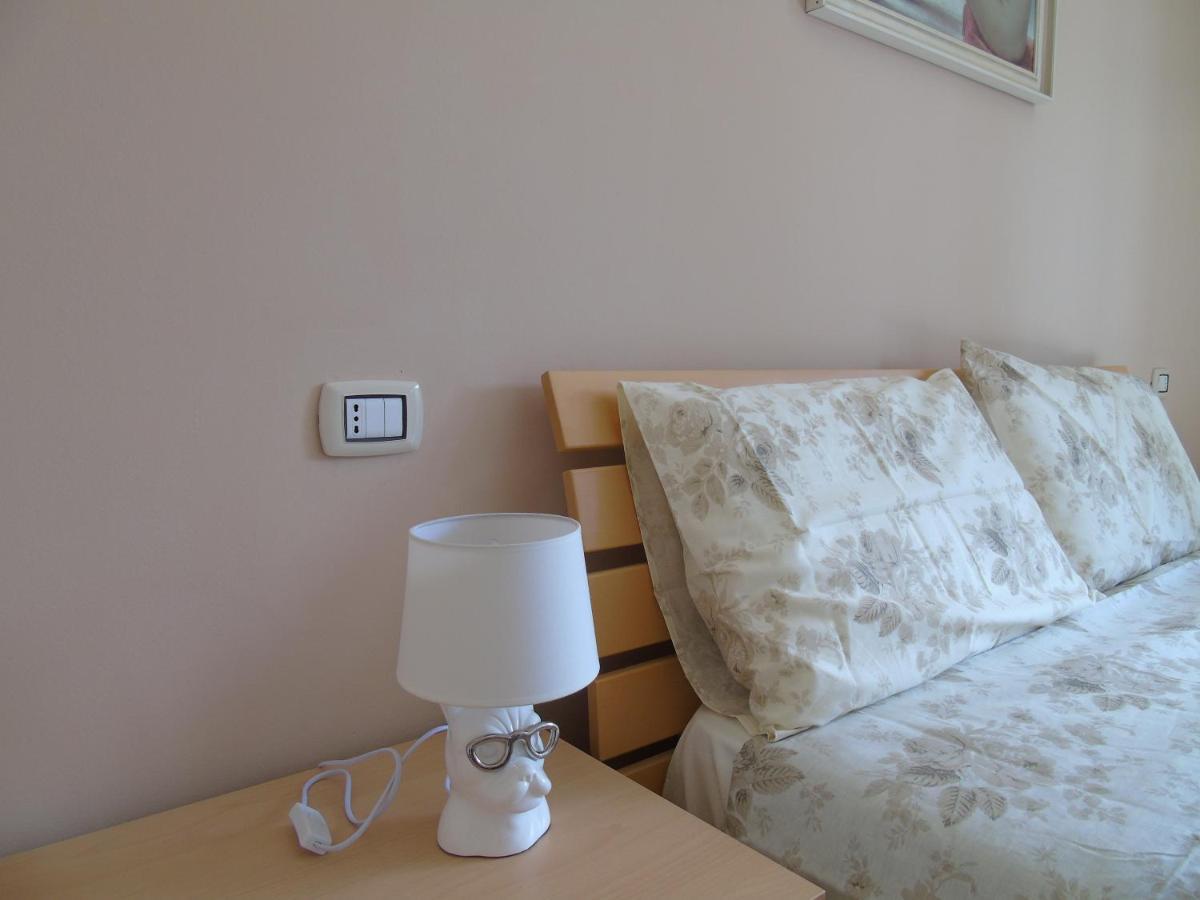 Discovery Flat With Pool & Bikes Apartment Sirmione Exterior photo